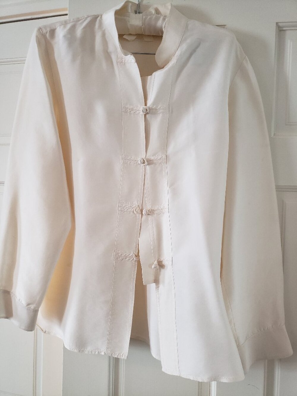 100% silk off-white long sleeved tunic